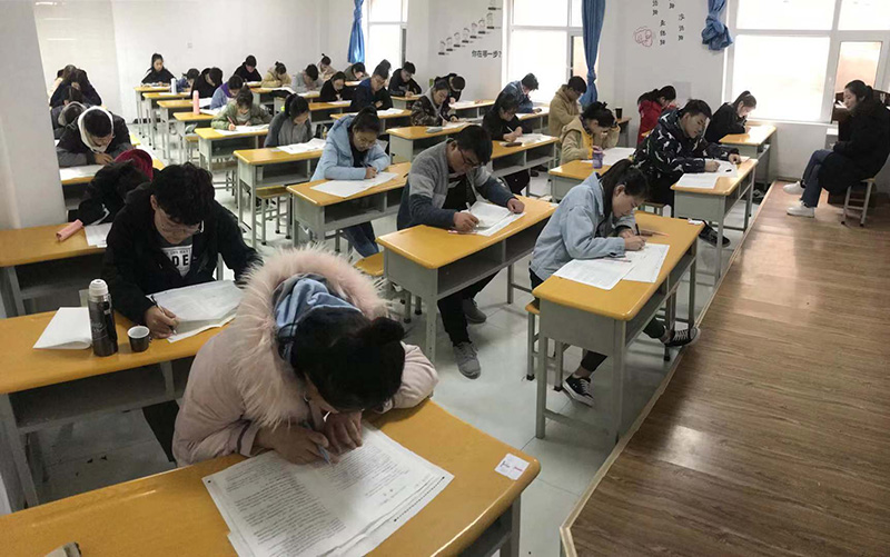 模拟考试（一）.jpg