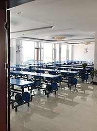学校食堂