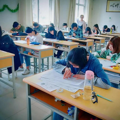 西固艺考文化课补习